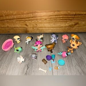 LPs Lot 12 LPs plus accessories